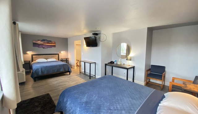 Aircrest Motel