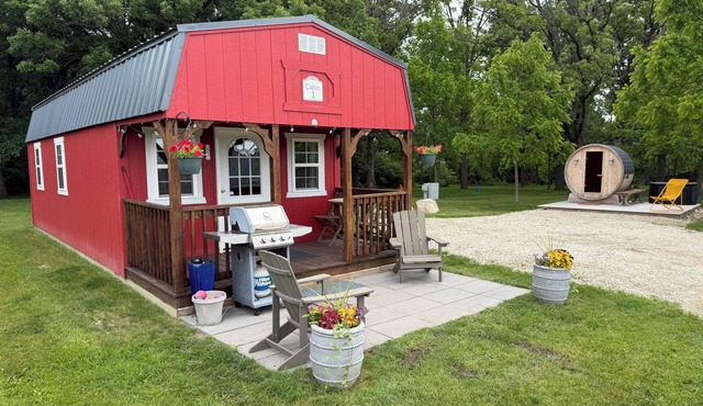 Alpaca Cabin #1
