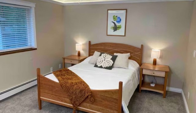 Alpenglow Townhouse, lovingly furnished to make your vacation comfortable!