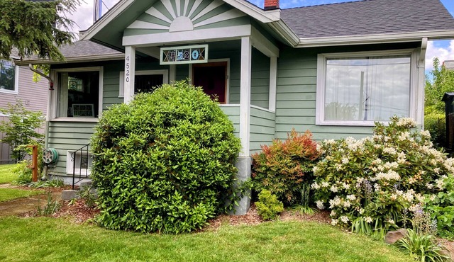 Beautiful 3-bedroom house in welcoming Seattle