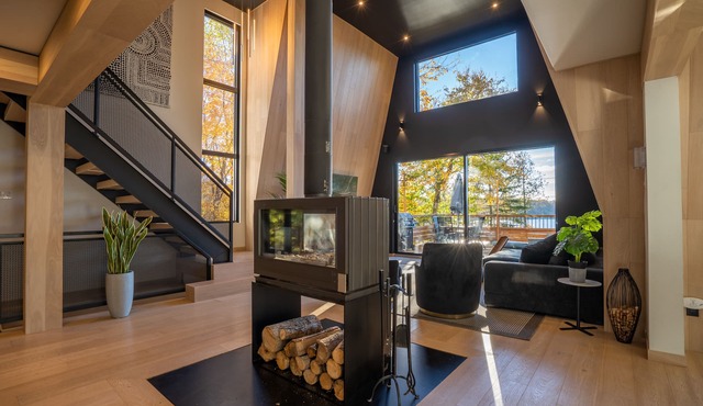 Beautiful and unique Quebec cottage: Le chêne blanc