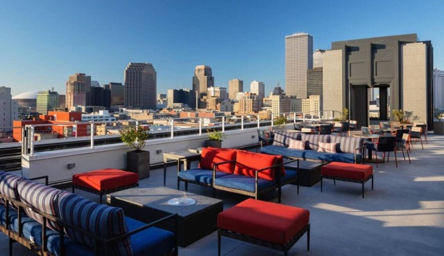 Best Place to Stay! 4 Comfortable Units, Parking, Near New Orleans Jazz Museum!