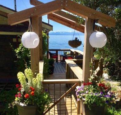Blitz Beach House Oceanside Suite in Powell River