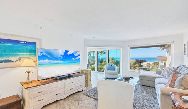 Boca Grande Club Condo Sleeps 4 - Panoramic Ocean Sunsets - All Reviews Perfect!