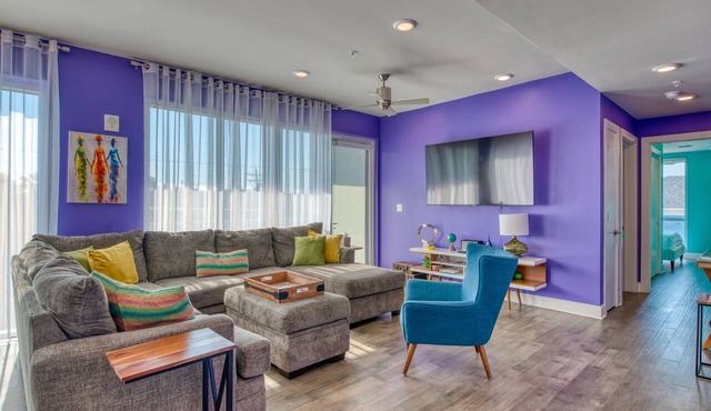*BRAND NEW LISTING* Penthouse of NOLA Near FrenchQtr-Sleeps 6