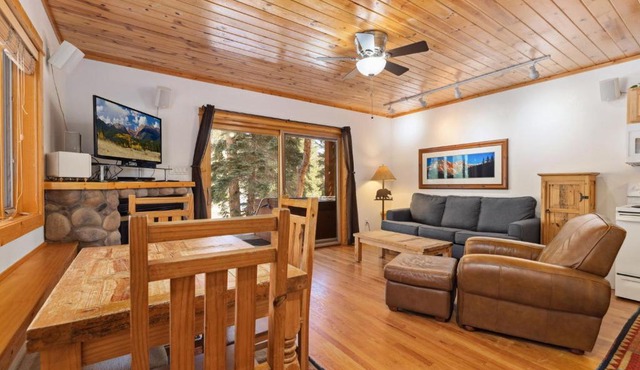 Bugle Pointe B14 by Estes Park Condos
