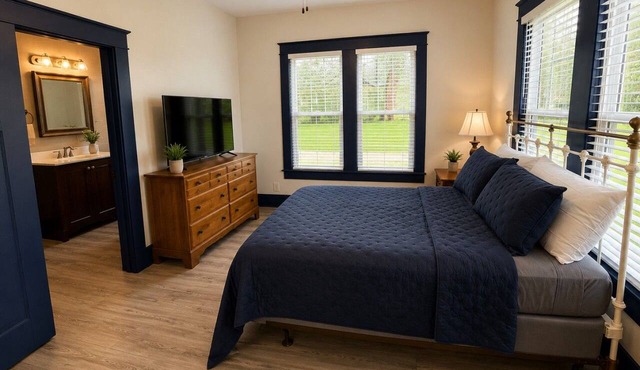 Built for Work Crews & Extended Business Stays. in Gainesville