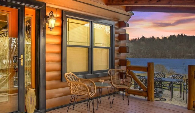 Cabin Cove ~ Warm Cozy Nights! River View, Theater