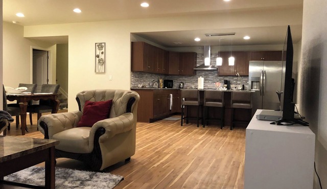 Charming 2-bedroom basement Apartment with AC and WiFi in terrific Aurora in Aurora