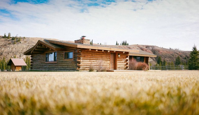 Charming Riverside Ranch Retreat with Horse Pasture Views