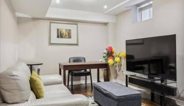 Comfortable & Cozy 2BR Hideaway Basement Apartment in Brampton