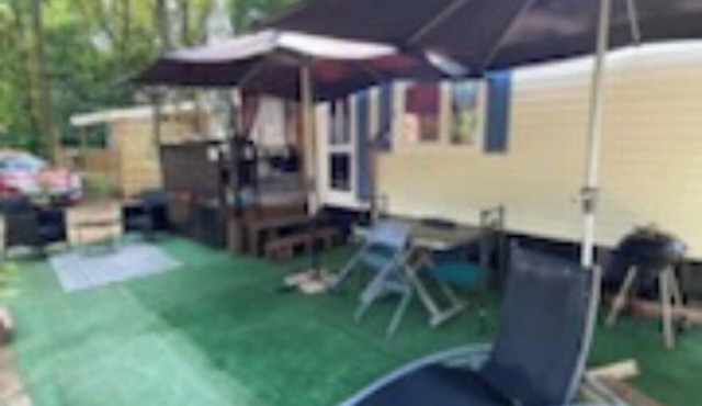 Comfortable mobile home in Saint-Chéron