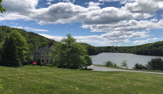 Comfortable Waterfront Home with Spectacular View
