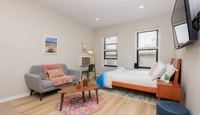 Cozy Loft in South End