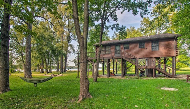 Cozy Riverfront Getaway: Fishing On-Site! in Lacon