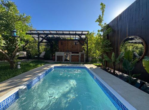 Custom Tiny House in Valle in Francisco Zarco