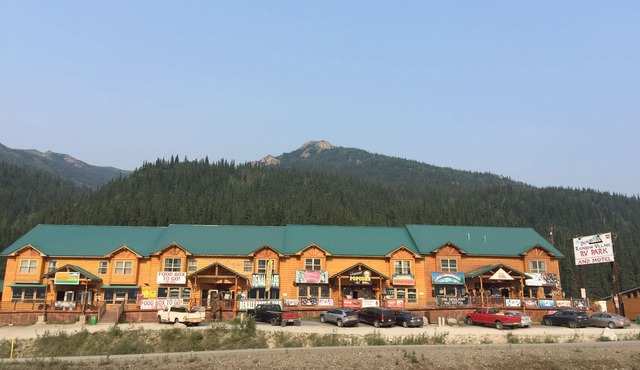 Denali Rainbow Village RV Park and Motel