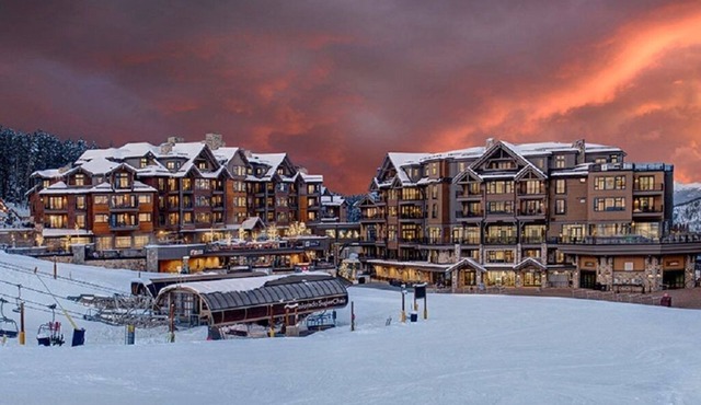 Enjoy Ski In/Out Luxury at the Foot of Peak 8! ALL the Amenities!