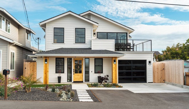 Enjoyable 3-bedroom house with AC in lovely Cayucos