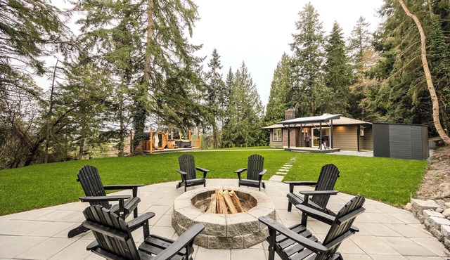 Evergreen Escape: Sauna, Cold Plunge & Hot Tub Near the beautiful Deception Pass