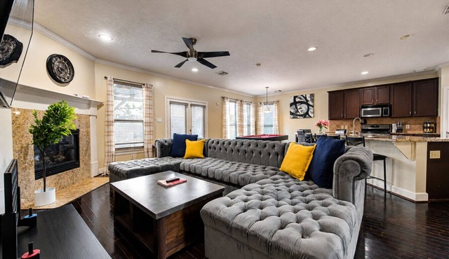 Family Houston Stay Near NRG & MD Anderson
