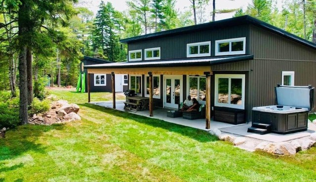 Fox Creek Cottage