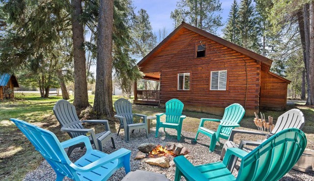 Glacier Cabins