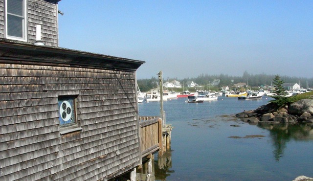 Gorgeous Harbor Views On The Wharf! - The Boathouse At Corea Harbor!