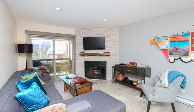 Grandview Condo: Nice Peak 8 Location