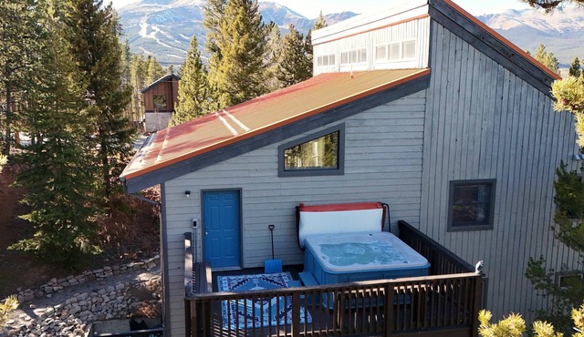 GROUP GETAWAY 6BR Pets-HTub-Gym-GameRoom