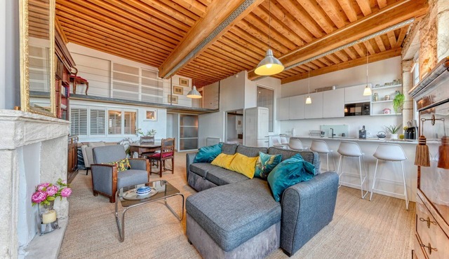 GuestReady - Classy Apt with Mezzanine in Lyon in Lyon