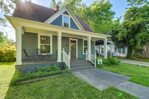 Harrison Family Home w/Grill - Near Downtown!