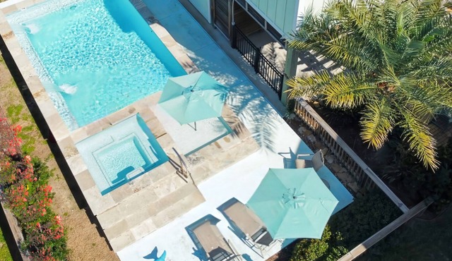 Heated Pool Hot Tub 2 King Beds Firepit Prime Location