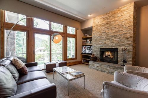 Highlands Townhome by Vail Realty