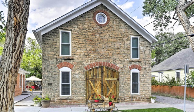 Historic Laramie Condo - 3 Blocks to Downtown & UW