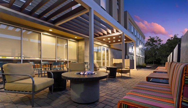 Home2 Suites Dover