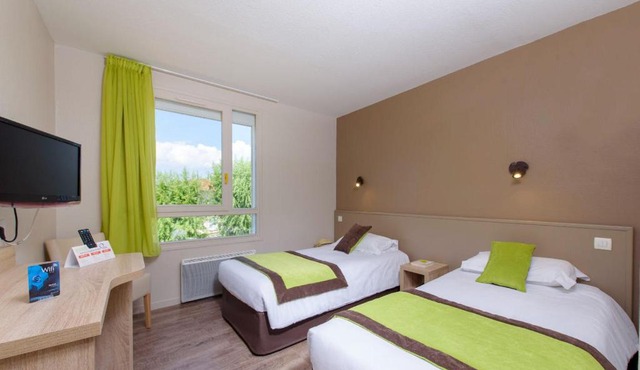 Hotel Le Chatard in Sarcey