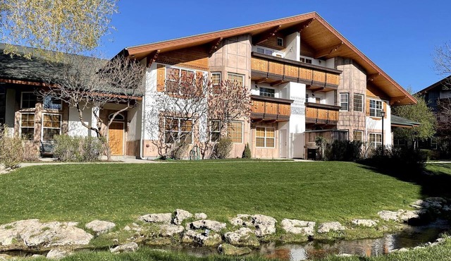 Incredible Villa Perfect for Families or Big Groups in Midway, Utah