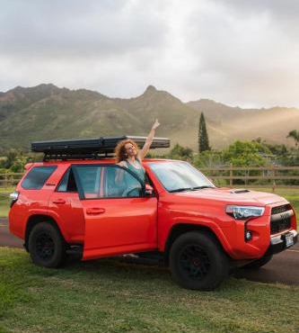 Island Sunrise Rooftop Camper fully equipped SUV