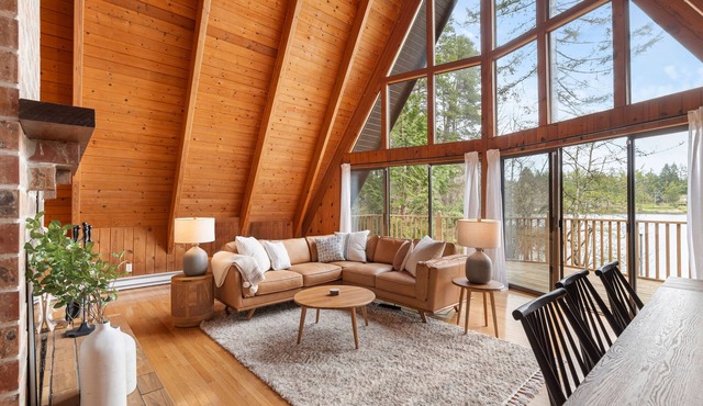 Lakeside A-frame for families, grannies and new kayakers