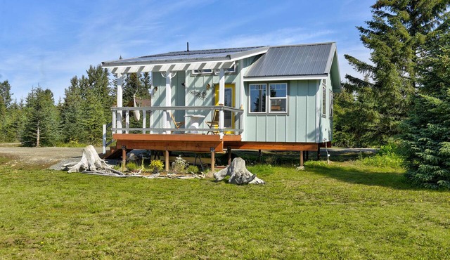 Lakeview Cottage-Fireweeds Meadow Vacation Rental