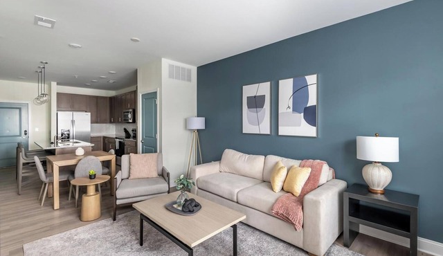 Landing | Incredible 1BD, Pool, Gym