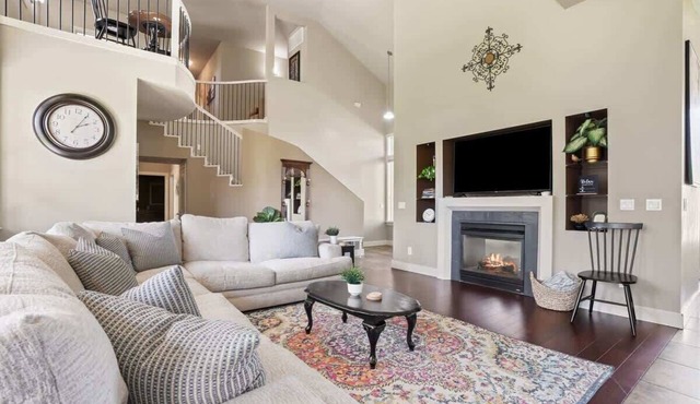 Large Group Home in Meridian w/Theater Room & Patio | Sleeps 16+
