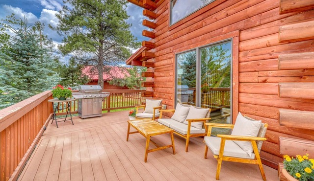 Last-Minute Summer Escape! Book an August Stay by 7/31 for 15% Off