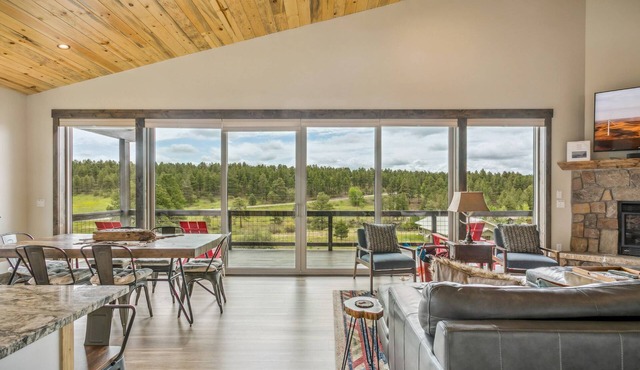 Last-Minute Summer Escape! Book an August Stay by 7/31 for 15% Off