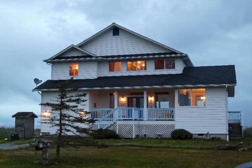 Lighthouse Manor in Sequim