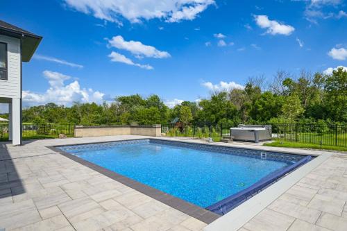 Luxe Plymouth Group Getaway w/Office & Foosball