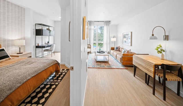 Luxury 1Bedroom 1Bath Heart of Redmond Maymoore Park