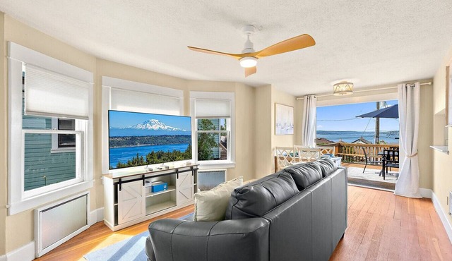 Main Floor Duplex Unit - Huge Deck w/Water Views