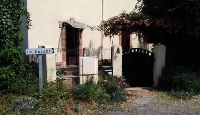 Maisonnette de campagne in Salles